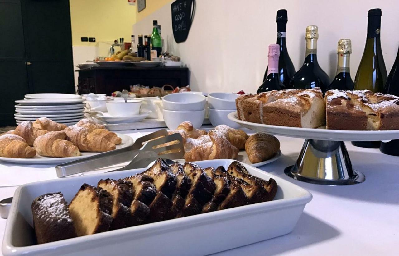 Soggiorno Marino San Giuseppe インペリア エクステリア 写真